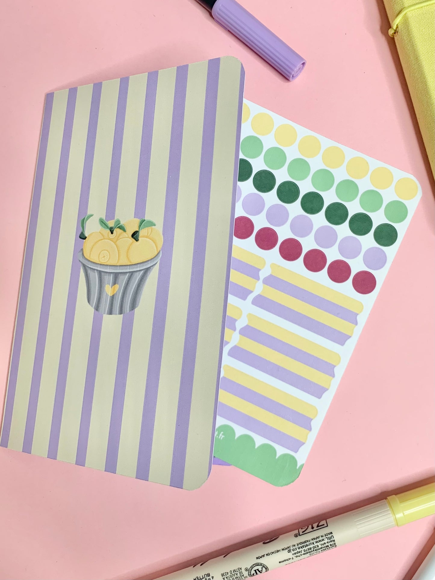 Feuille d’autocollants / stickers ronds « Soooo lemony » ( bullet ,journaling , déco , scrap , …etc)