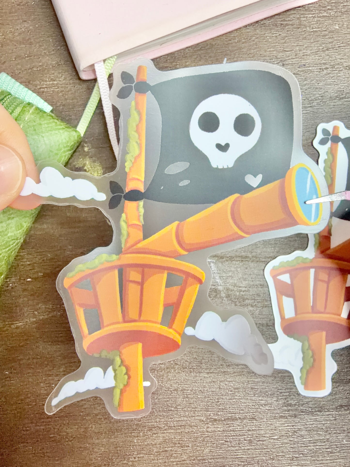 Die-cut / Autocollant/sticker mat transparent « Méchants pirates » ( bullet ,journaling , déco , scrap , …etc) « Tour de pie »