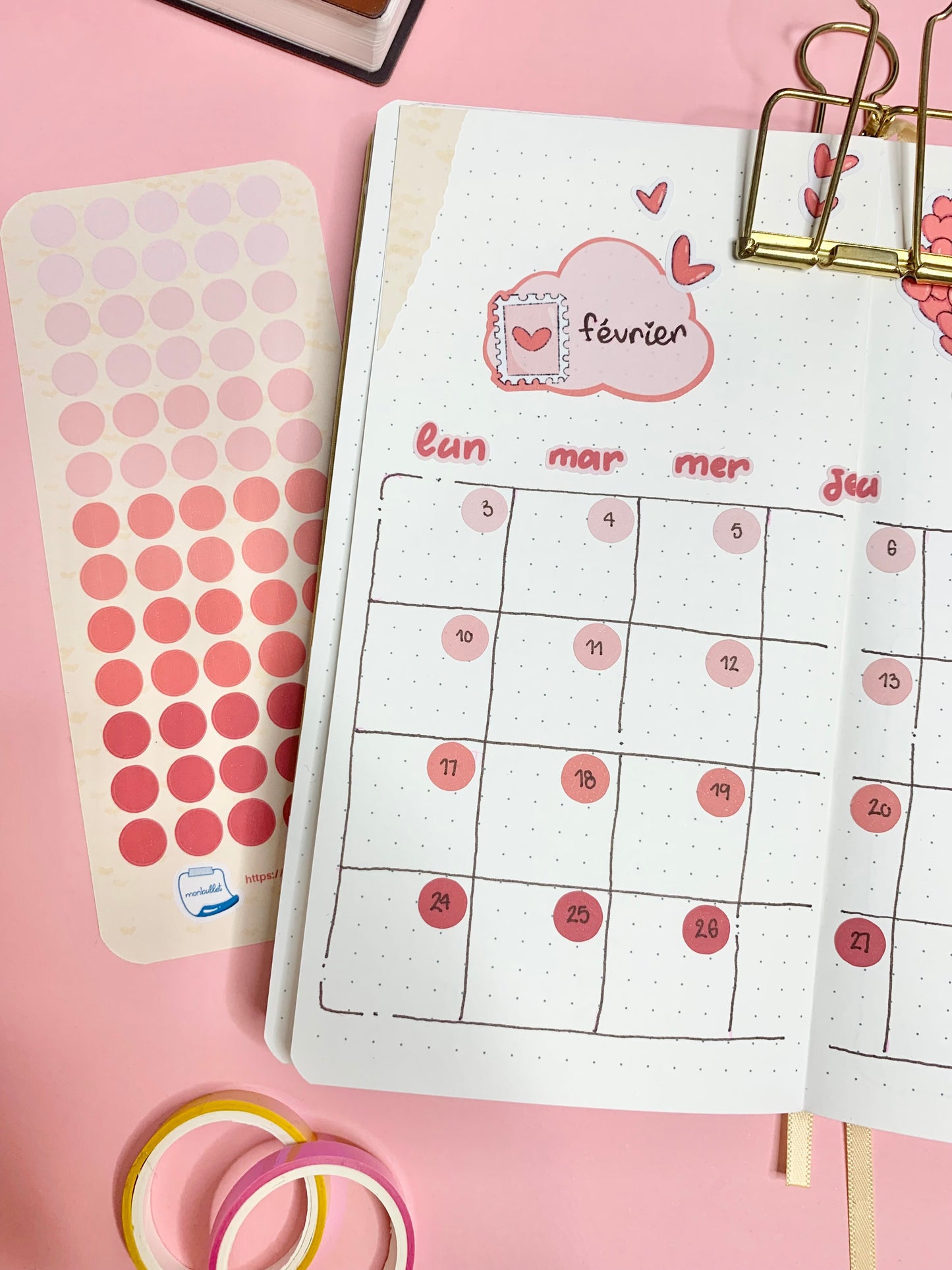 Feuille d’autocollants / stickers ronds « Valentine’s day » ( bullet ,journaling , déco , scrap , …etc)