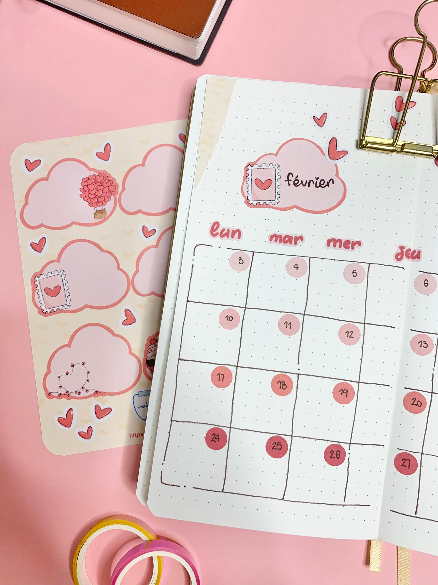 Etiquettes/autocollants mat coeurs ( bullet ,journaling , déco , scrap , …etc)
