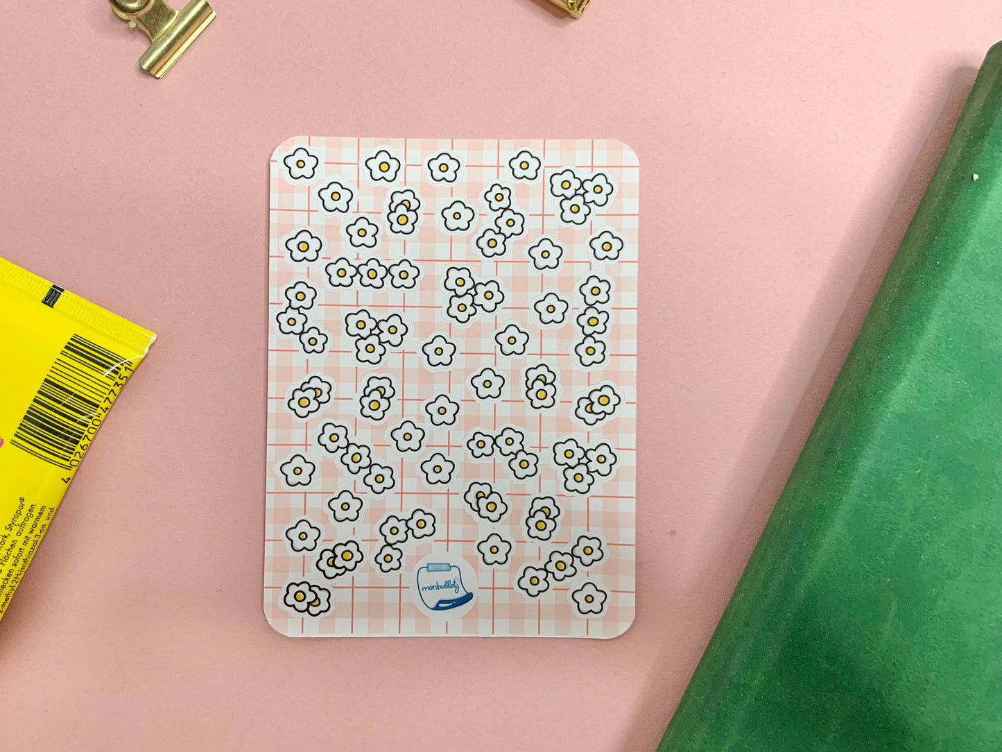 Feuille d’autocollants / stickers mat fleur de fraisier ( bullet ,journaling , déco , scrap , …etc)