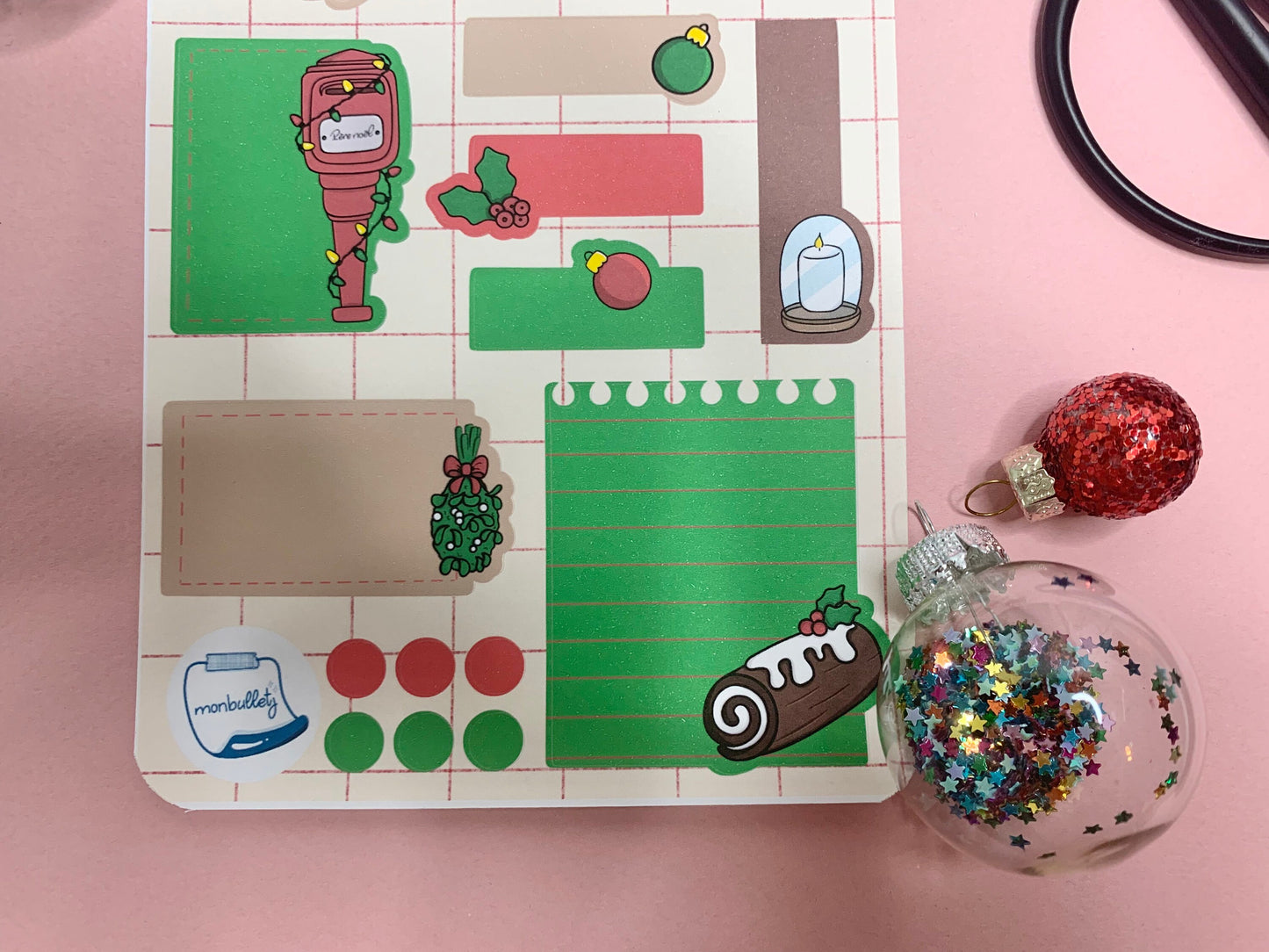 Feuille d’autocollants / stickers mat fonds Noël mood ( bullet ,journaling , déco , scrap , …etc)