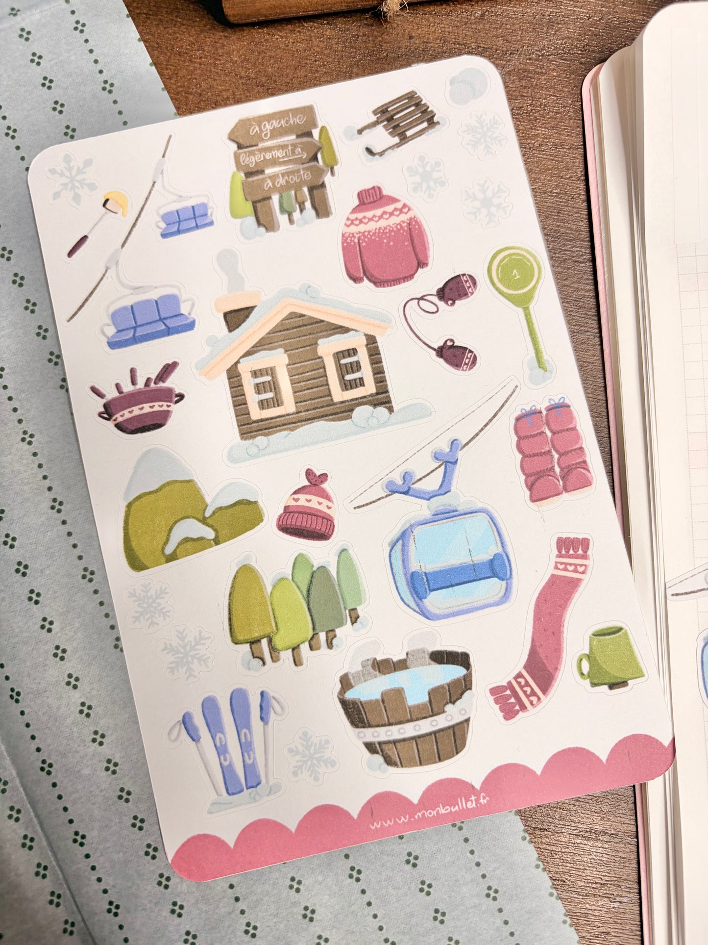Feuille d’autocollants / stickers mat « Ski » ( bullet ,journaling , déco , scrap , …etc)
