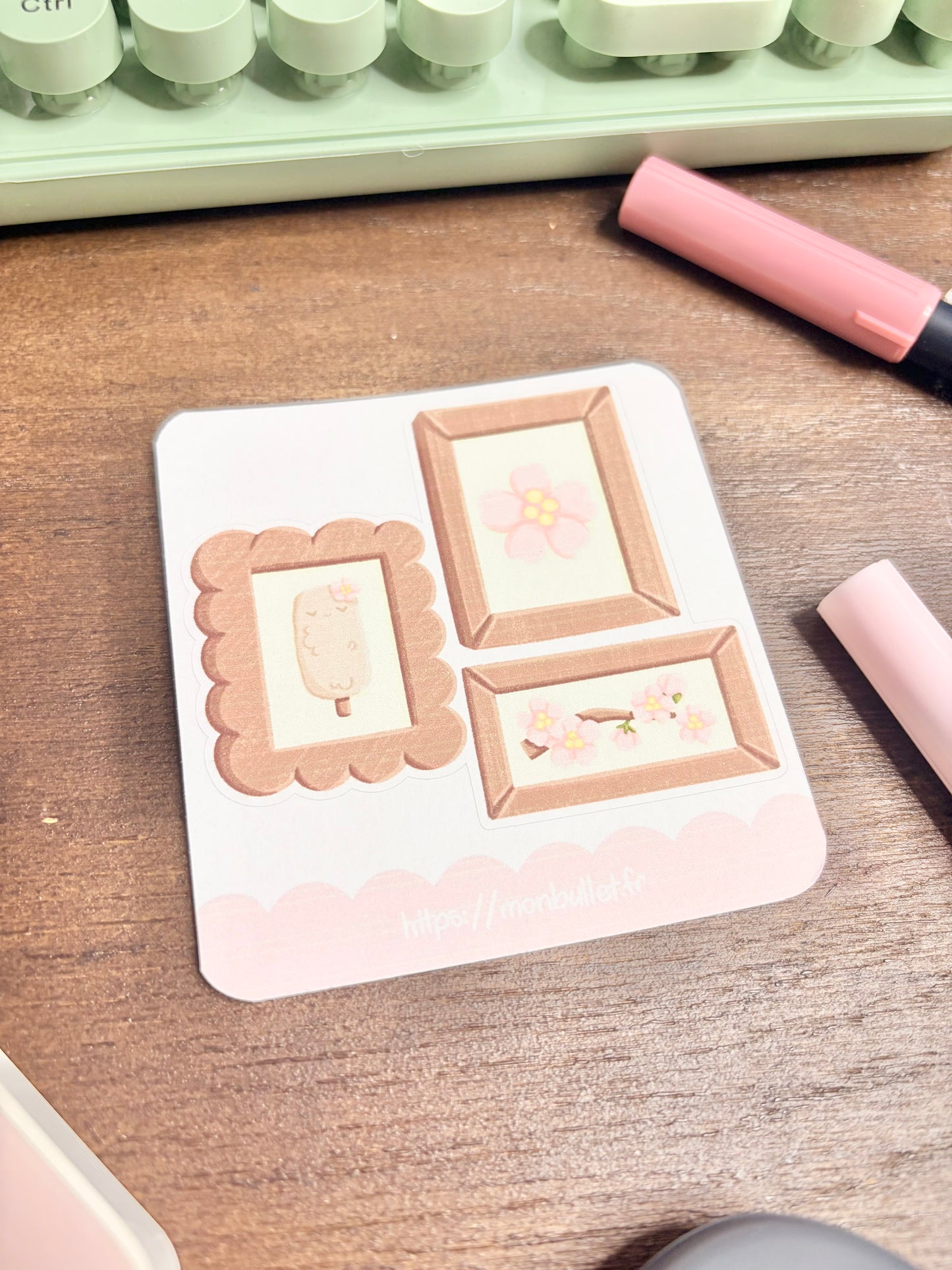 Die-cut / Autocollant/sticker « Sakura & Corndog » ( bullet ,journaling , déco , scrap , …etc)